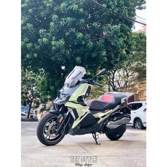 BMW C400x - KHAKI GREEN