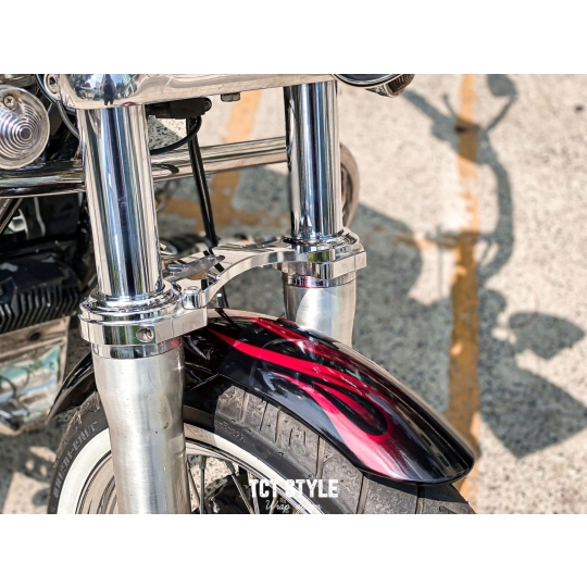 HARLEY DAVIDSON SUPER GLIDE - TEM THIẾT KỂ RIÊNG