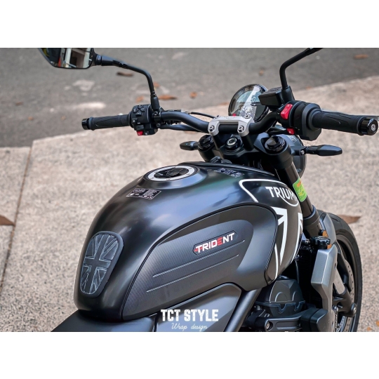 Triumph Trident 