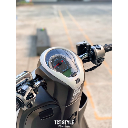 HONDA SCOOPY - TRẮNG ÁNH HỒNG
