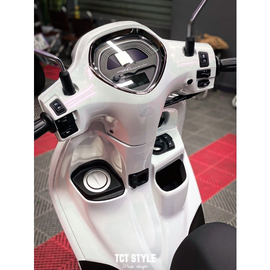YAMAHA GRANDE - TRẮNG ÁNH HỒNG