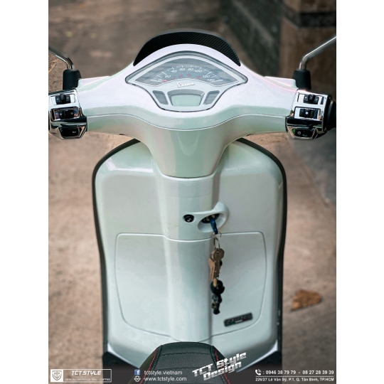 VESPA - TRẮNG ÁNH HỒNG