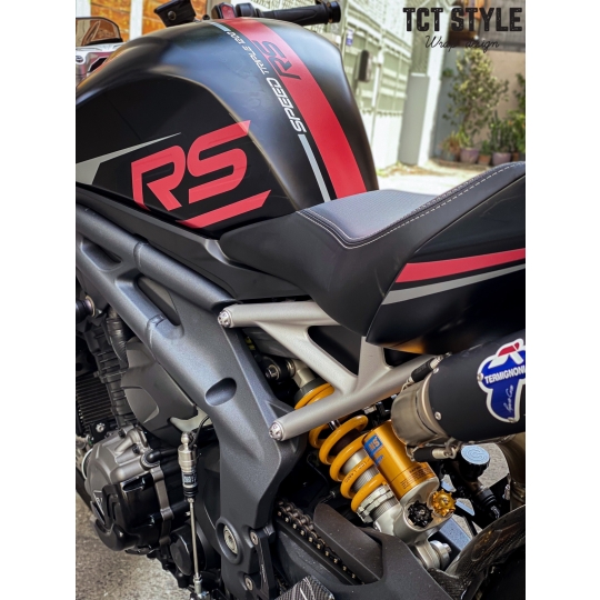 TRUIMPH SPEED TRIPLE 1200RS 