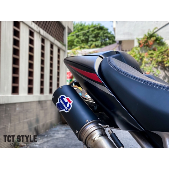 TRUIMPH SPEED TRIPLE 1200RS 